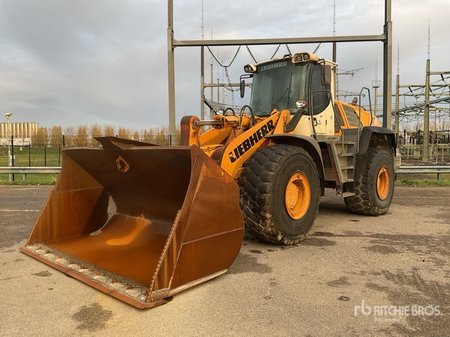 2006 Liebherr L580 Wheel Loader - Chargeuse sur pneus: photos 2 2006 Liebherr L580 Wheel Loader - Chargeuse sur pneus: photos 2
