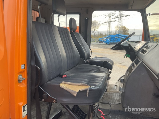 2010 Mercedes-Benz Vario 818DE 4x2 Service Truck - Utilitaire rideaux coulissants (PLSC), Utilitaire double cabine: photos 5 2010 Mercedes-Benz Vario 818DE 4x2 Service Truck - Utilitaire rideaux coulissants (PLSC), Utilitaire double cabine: photos 5