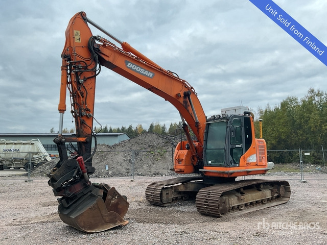 2012 Doosan DX235LCR Tracked Excavator - Pelle sur chenille: photos 1 2012 Doosan DX235LCR Tracked Excavator - Pelle sur chenille: photos 1