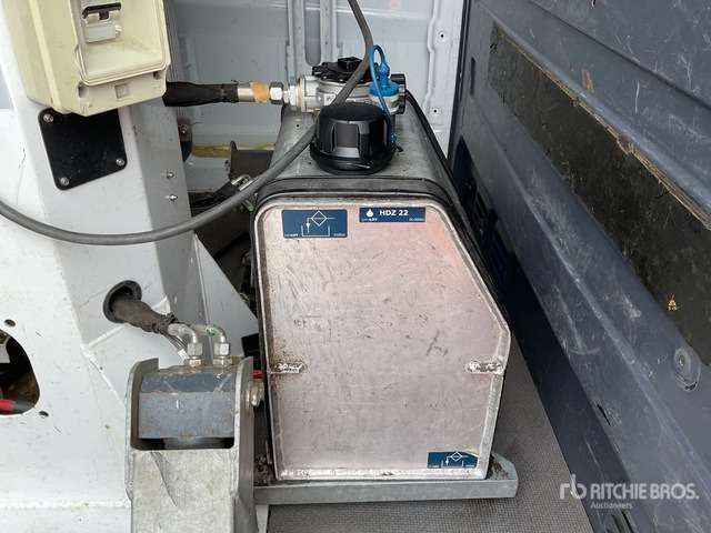 2013 Mercedes-Benz 2013 Danilift P130V Straight Bo ... Boom Truck - Camion avec nacelle: photos 4 2013 Mercedes-Benz 2013 Danilift P130V Straight Bo ... Boom Truck - Camion avec nacelle: photos 4