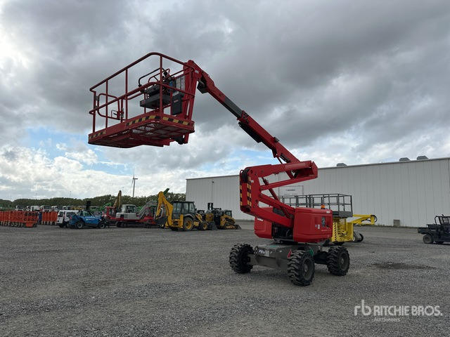2015 Haulotte HA16 RTJ PRO 4WD Diesel Articulating Boom Lift - Nacelle articulée: photos 4 2015 Haulotte HA16 RTJ PRO 4WD Diesel Articulating Boom Lift - Nacelle articulée: photos 4