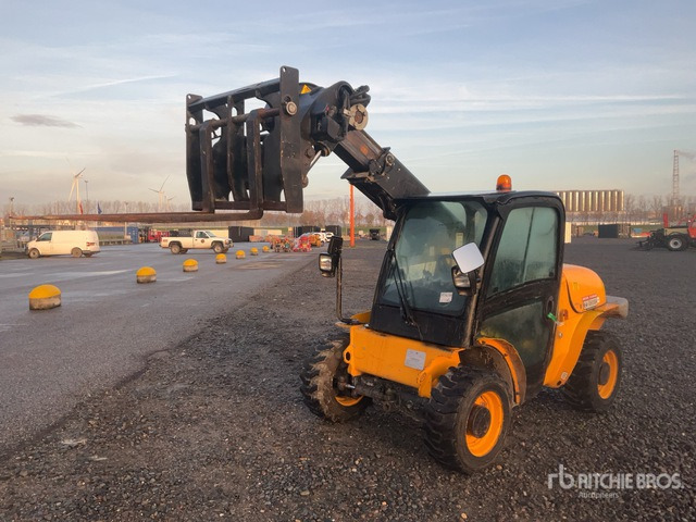2015 JCB 520-40 Telescopic Boom Lift - Chariot télescopique: photos 2 2015 JCB 520-40 Telescopic Boom Lift - Chariot télescopique: photos 2