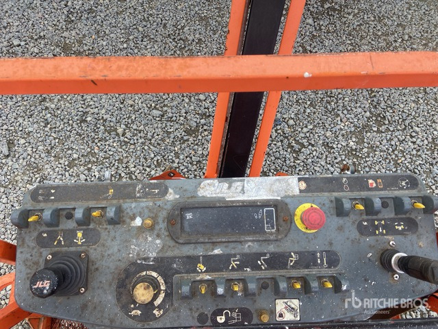 JLG M450AJ Knikarmhoogwerker - Nacelle articulée: photos 5 JLG M450AJ Knikarmhoogwerker - Nacelle articulée: photos 5