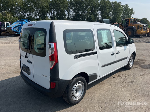 2021 Renault Kangoo Blue Maxi Cargo Van - Véhicule utilitaire: photos 4 2021 Renault Kangoo Blue Maxi Cargo Van - Véhicule utilitaire: photos 4