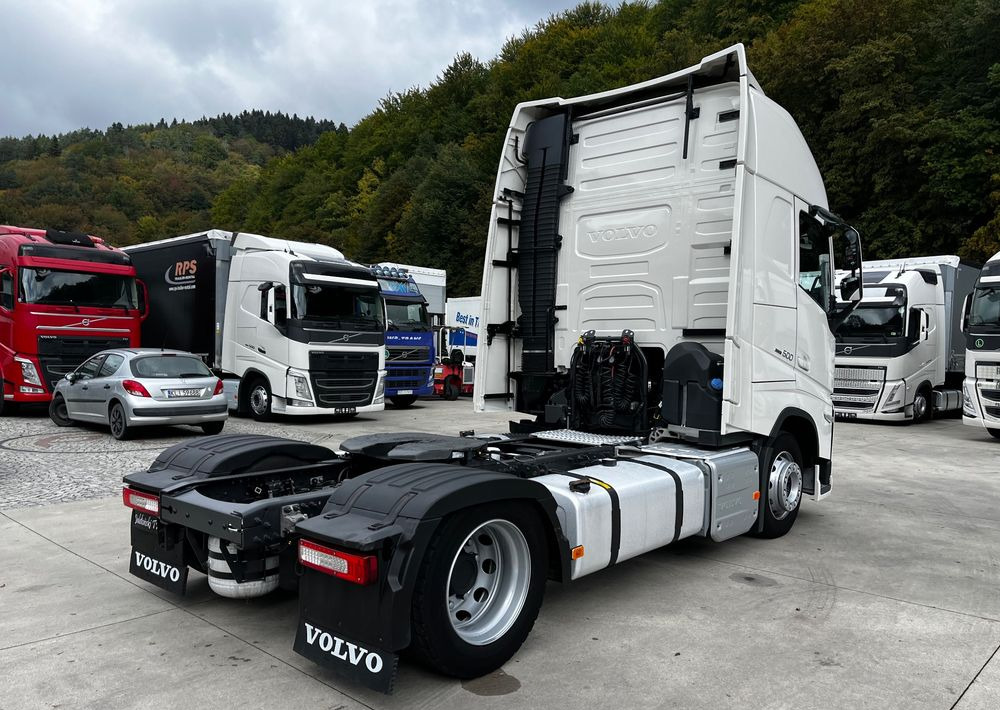 Volvo FH500 // Zamiana na starszy //New Face // Low Deck // Full Led // ACC // Globe XL // ParkClima // Zamiana za starszy - Tracteur routier: photos 5 Volvo FH500 // Zamiana na starszy //New Face // Low Deck // Full Led // ACC // Globe XL // ParkClima // Zamiana za starszy - Tracteur routier: photos 5