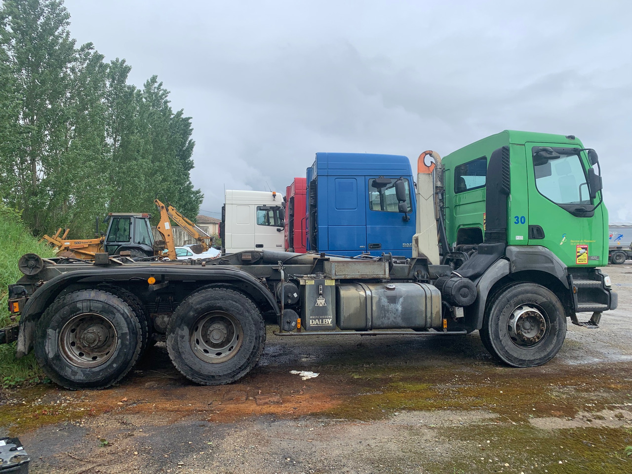 RENAULT KERAX 420 CDI - Camion ampliroll: photos 4 RENAULT KERAX 420 CDI - Camion ampliroll: photos 4