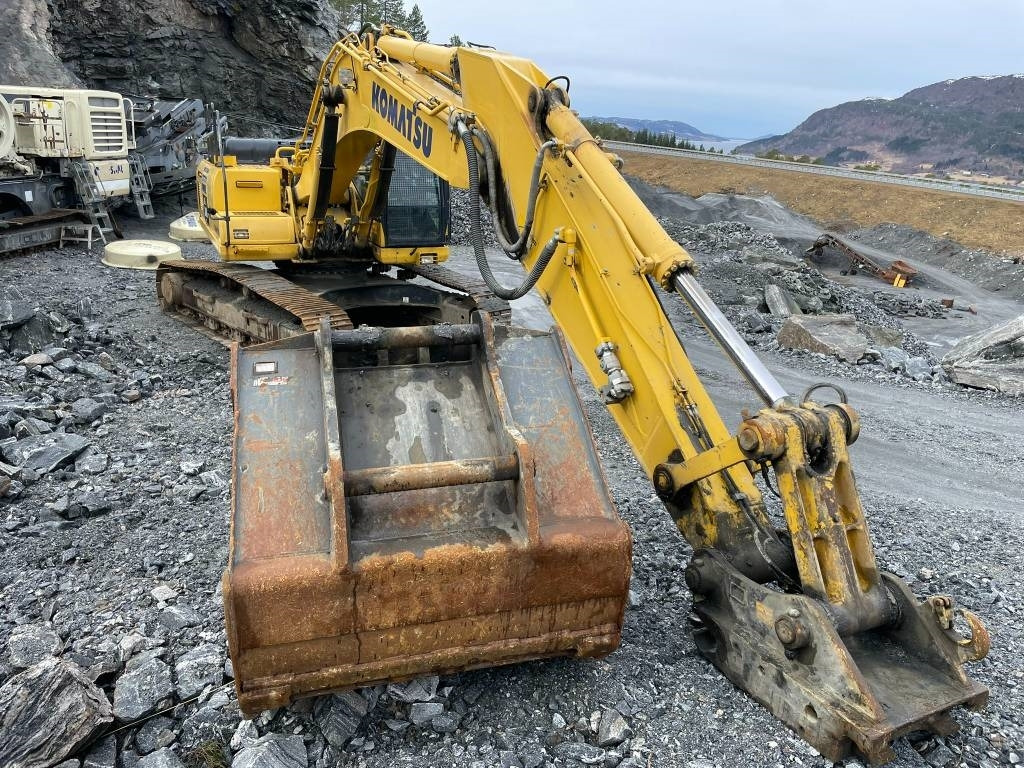 Komatsu PC 360 LC-10 - Pelle sur chenille: photos 4 Komatsu PC 360 LC-10 - Pelle sur chenille: photos 4