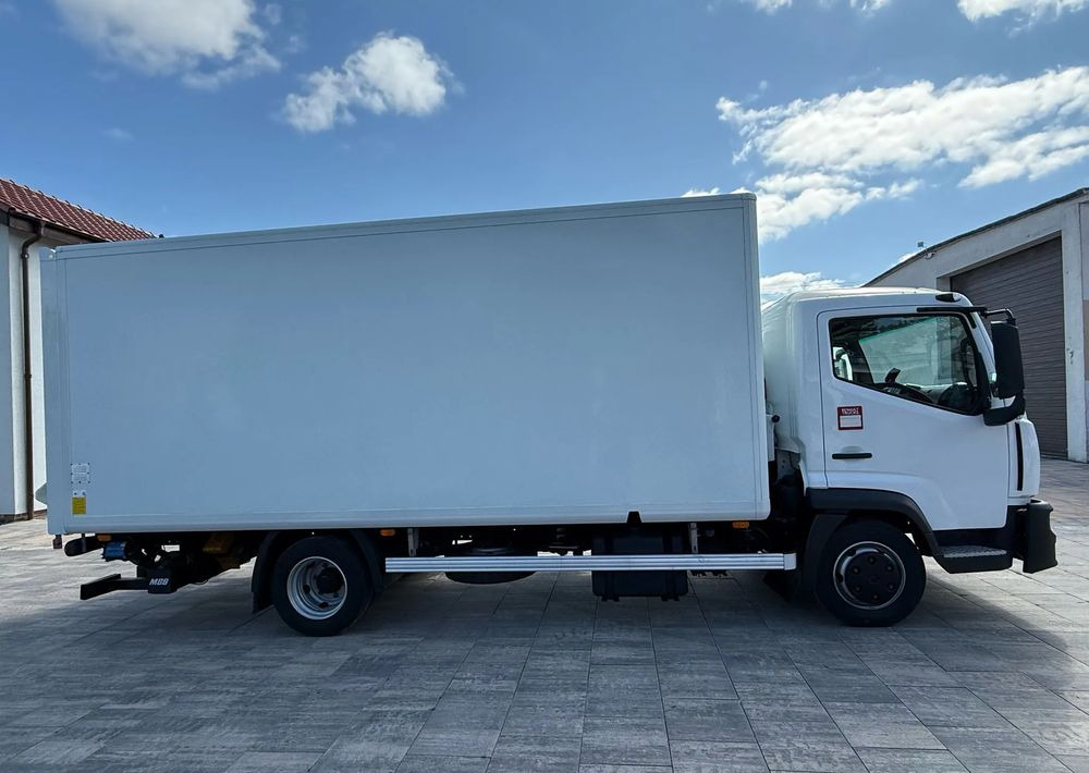 Renault D7.5 - Camion fourgon: photos 4 Renault D7.5 - Camion fourgon: photos 4