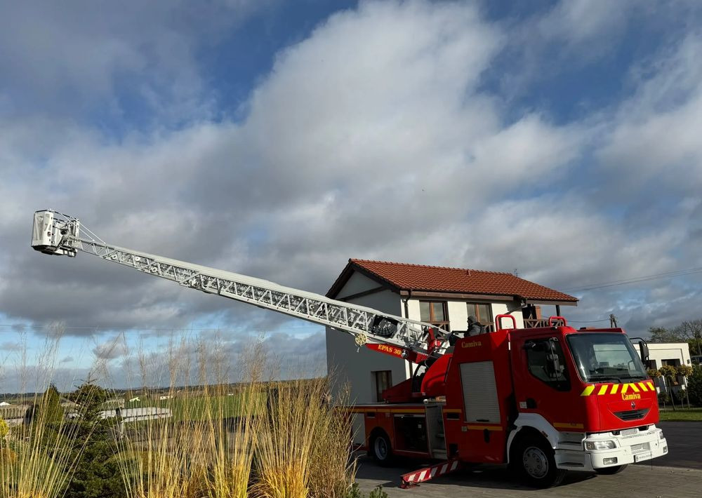 Renault Midlum 210 - Camion de pompier: photos 4 Renault Midlum 210 - Camion de pompier: photos 4