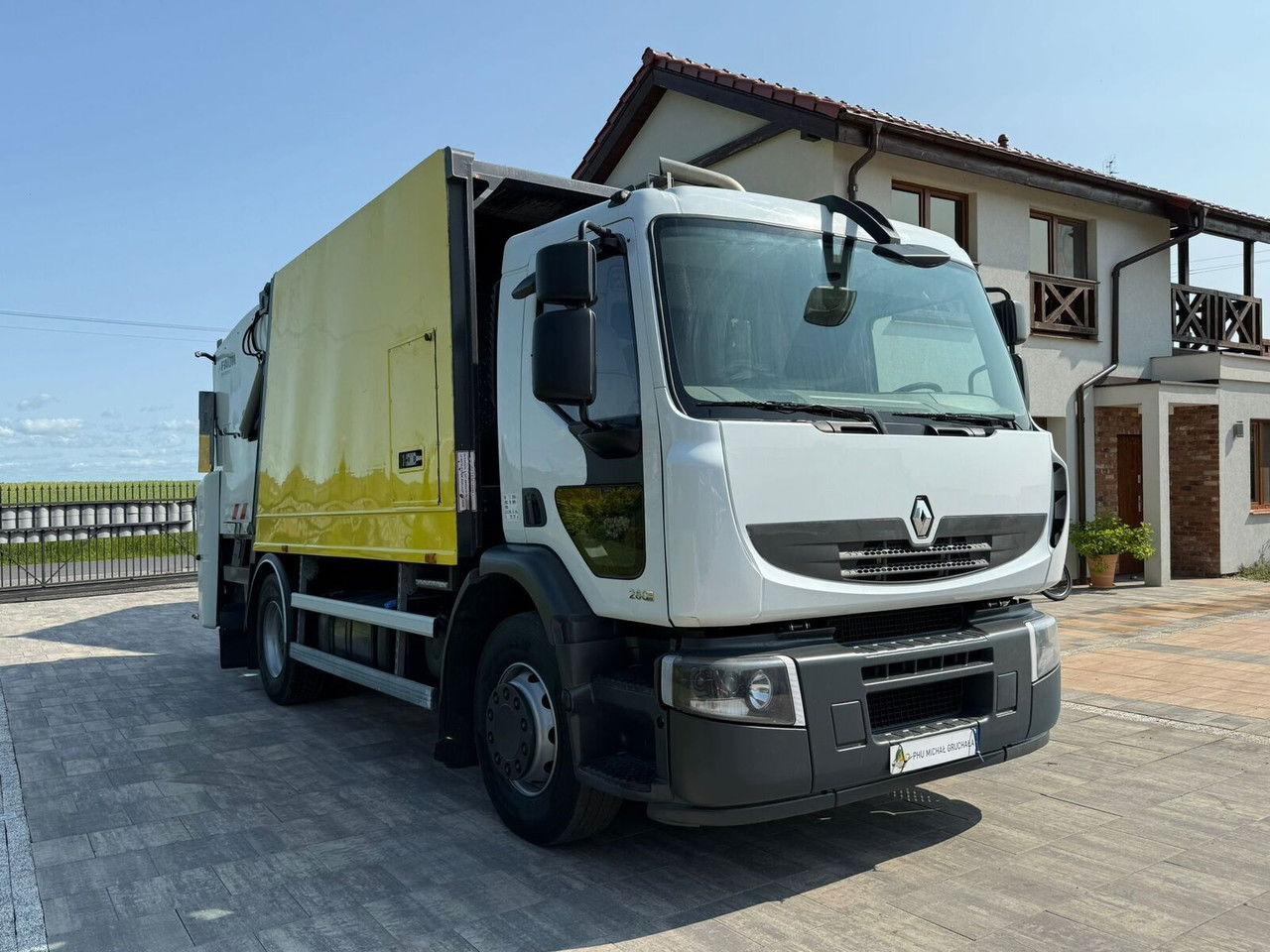 Renault Premium 280 DXI Śmieciarka Faun VR5.Untr Tylko 263TYS Przebiegu - Benne à ordures ménagères: photos 1 Renault Premium 280 DXI Śmieciarka Faun VR5.Untr Tylko 263TYS Przebiegu - Benne à ordures ménagères: photos 1