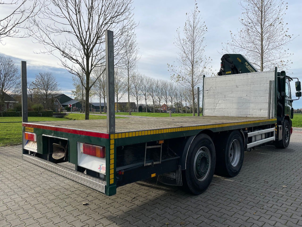 Camion plateau, Camion grue DAF CF 75.310 With Palfinger PK20002 crane: photos 6