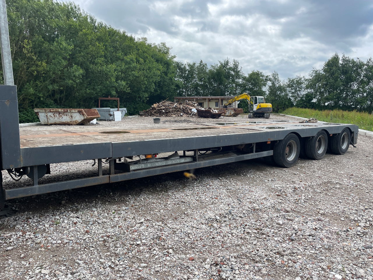 Nooteboom Mco-48-03 V uitschuifbaar hydrolisch gestuurd semi dieplader - Semi-remorque surbaissé: photos 3 Nooteboom Mco-48-03 V uitschuifbaar hydrolisch gestuurd semi dieplader - Semi-remorque surbaissé: photos 3