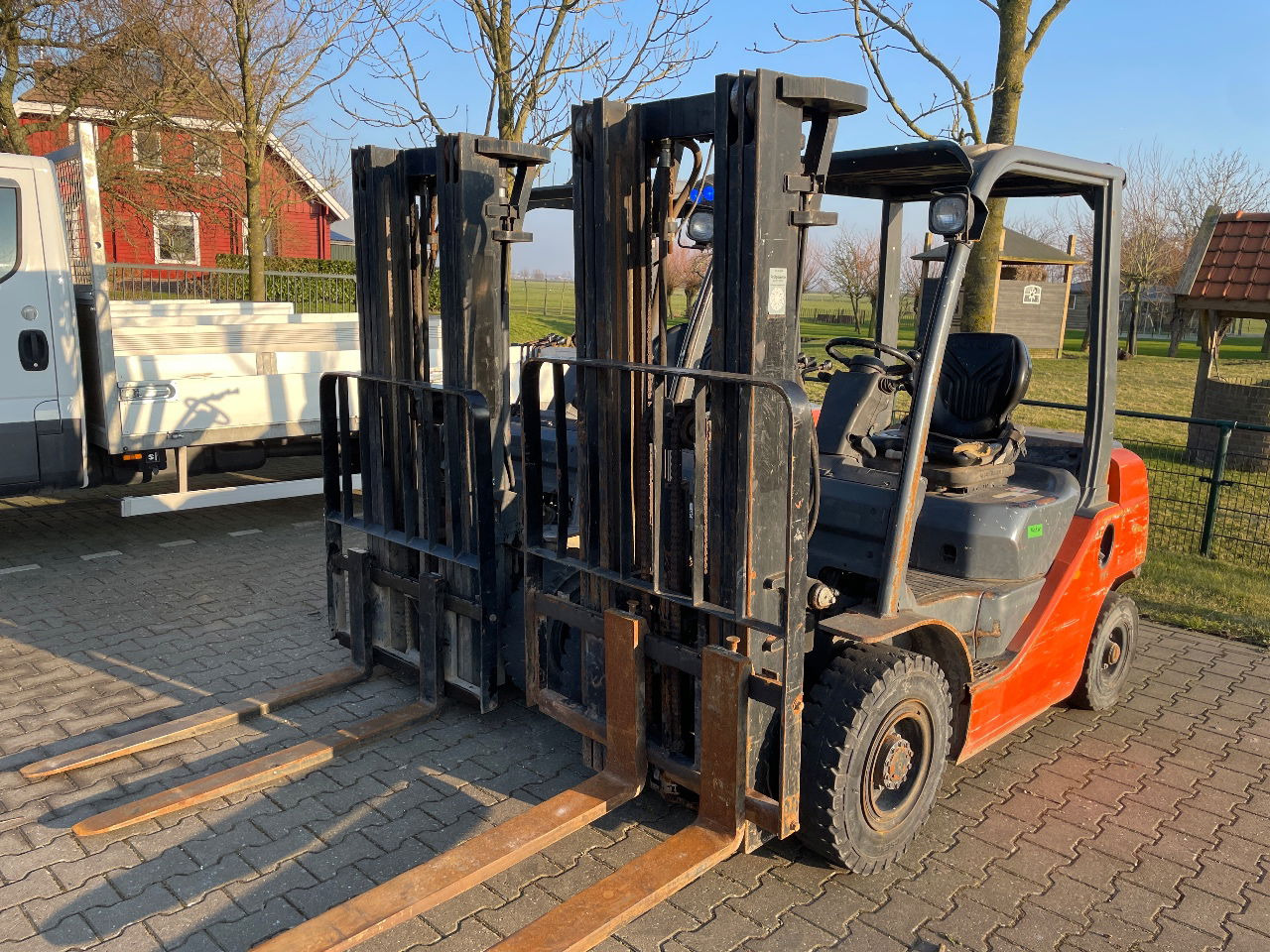 Chariot élévateur Toyota 02 8FDF25 2.5 ton triplo diesel heftruck: photos 20