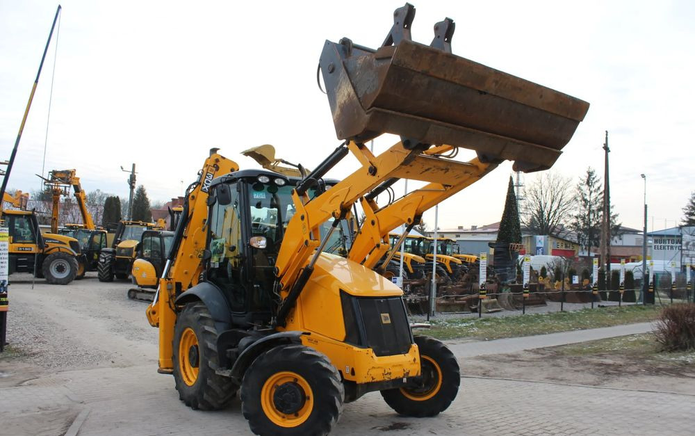 JCB 3CX - Tractopelle: photos 2 JCB 3CX - Tractopelle: photos 2