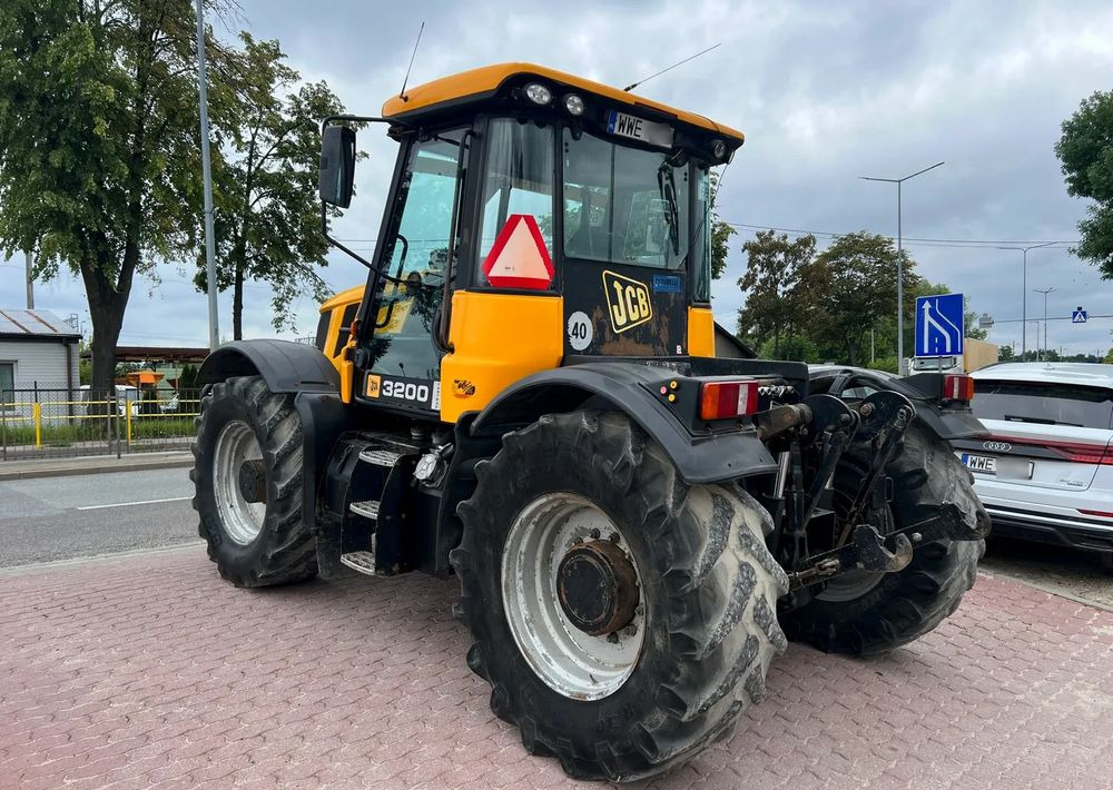 JCB Fastrac 3200 - Tracteur agricole: photos 4 JCB Fastrac 3200 - Tracteur agricole: photos 4
