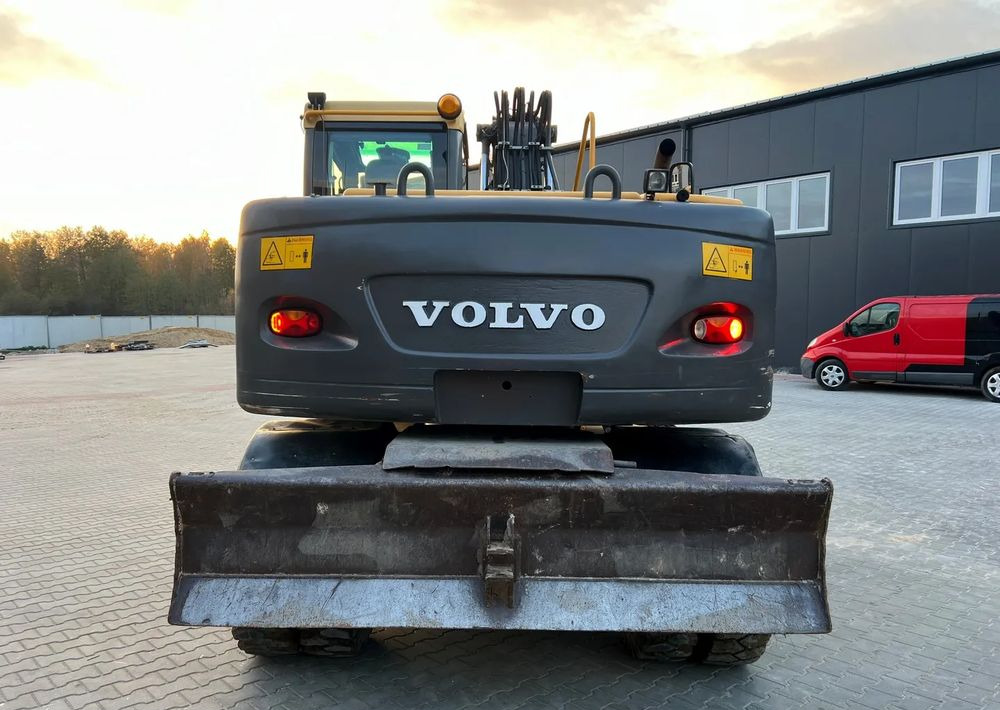 Volvo EW 140C | ROTOTILT - Pelle sur pneus: photos 4 Volvo EW 140C | ROTOTILT - Pelle sur pneus: photos 4