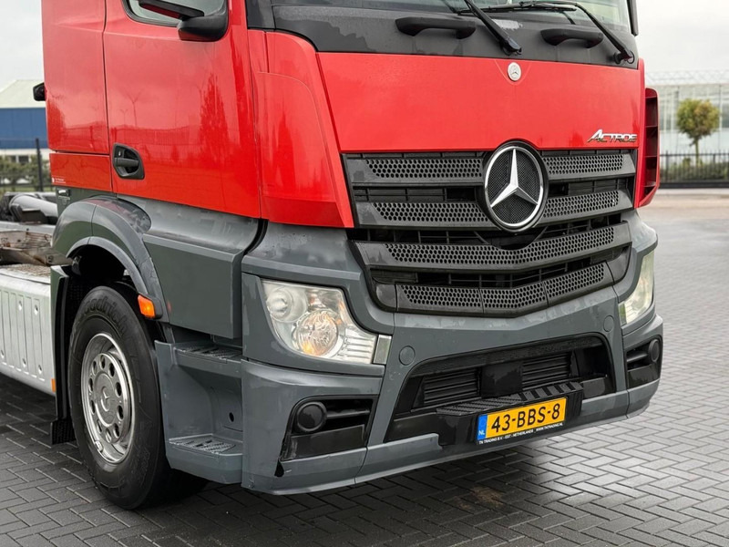 Mercedes-Benz ACTROS HAAKARM SYSTEEM, GOEDE STAAT, OMVORMER, 616.802 KM. - Camion ampliroll: photos 5 Mercedes-Benz ACTROS HAAKARM SYSTEEM, GOEDE STAAT, OMVORMER, 616.802 KM. - Camion ampliroll: photos 5