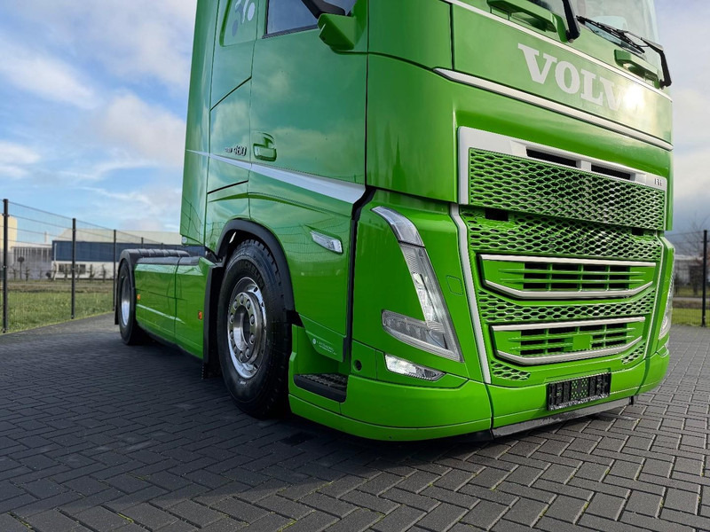 Volvo FH 13.460 VOLLUCHT, PTO/HYDRAULIEK, ALCOAS, VOLSPOILER, LED. - Tracteur routier: photos 2 Volvo FH 13.460 VOLLUCHT, PTO/HYDRAULIEK, ALCOAS, VOLSPOILER, LED. - Tracteur routier: photos 2
