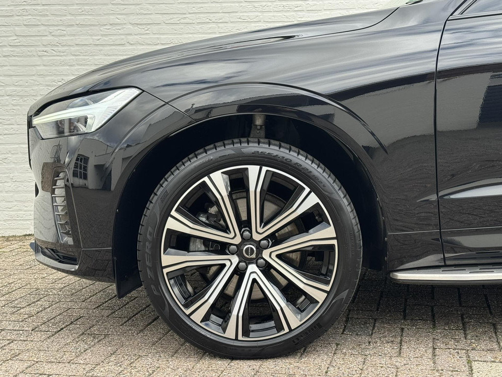 Volvo XC60-2.0 B5 Inscription Panorama dak Trekhaak Camera Adaptieve cruise 21inch - SUV: photos 4 Volvo XC60-2.0 B5 Inscription Panorama dak Trekhaak Camera Adaptieve cruise 21inch - SUV: photos 4