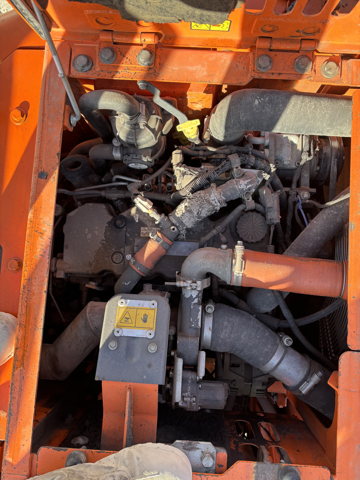 Pelle sur chenille DOOSAN DX140-3: photos 9 Pelle sur chenille DOOSAN DX140-3: photos 9