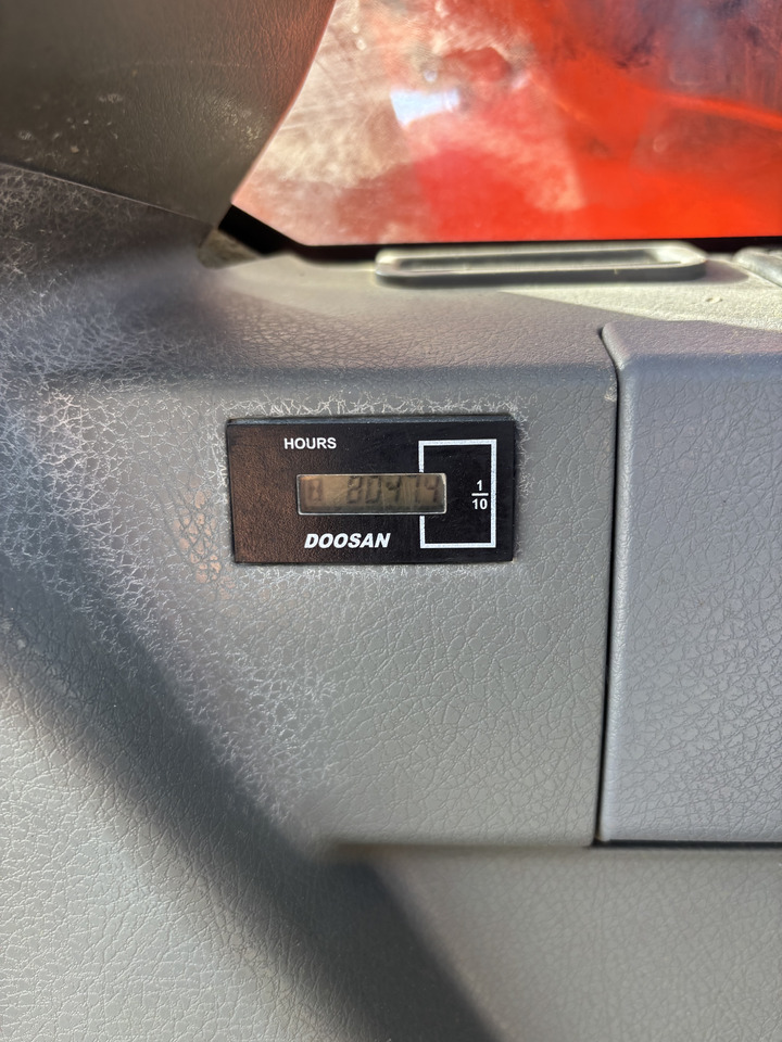 Pelle sur chenille DOOSAN DX140-3: photos 14 Pelle sur chenille DOOSAN DX140-3: photos 14