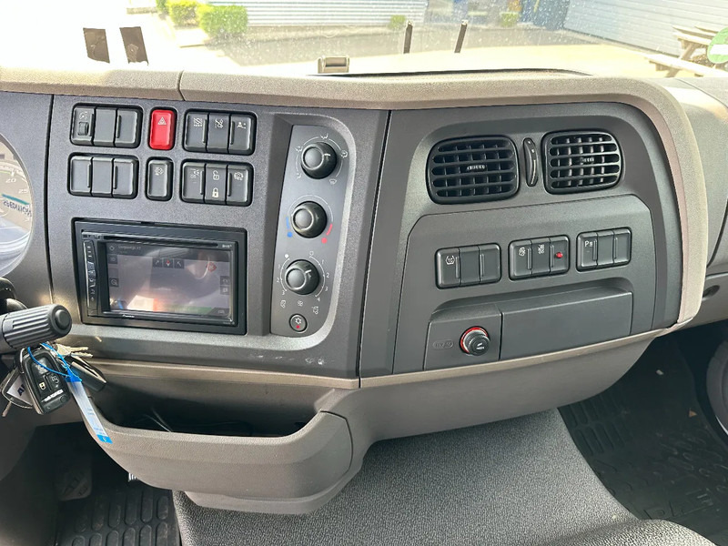 Camion frigorifique DAF LF 260 4x2 Lamberet Carrier Supra 850 / Laadklep / Apk *TOP*: photos 20