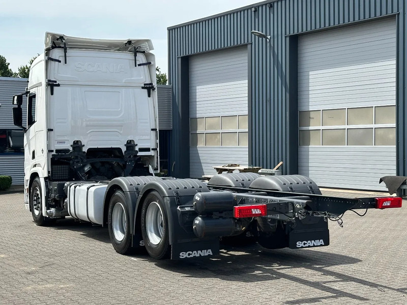 Scania R660 V8 6x4 Chassis with Lift-Axle / Retarder / Wb 4.75 / Full Air / 2 Tank - Châssis cabine: photos 4 Scania R660 V8 6x4 Chassis with Lift-Axle / Retarder / Wb 4.75 / Full Air / 2 Tank - Châssis cabine: photos 4
