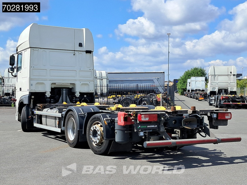 DAF XF 480 6X2 SSC Retarder 2xTanks Lift-Lenkachse ACC Euro 6 - Camion porte-conteneur/ Caisse mobile: photos 2 DAF XF 480 6X2 SSC Retarder 2xTanks Lift-Lenkachse ACC Euro 6 - Camion porte-conteneur/ Caisse mobile: photos 2