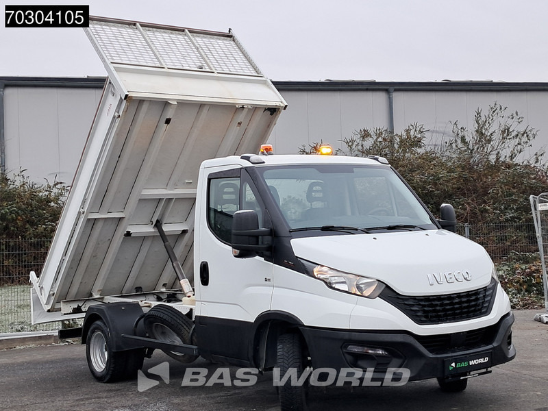 Iveco Daily 35C16 3.0L Kipper Doppelbereifung 3,5t AHK 160PS Klima Tempomat Kamera Euro6 A/C Towbar Cruise control - Utilitaire plateau: photos 3 Iveco Daily 35C16 3.0L Kipper Doppelbereifung 3,5t AHK 160PS Klima Tempomat Kamera Euro6 A/C Towbar Cruise control - Utilitaire plateau: photos 3