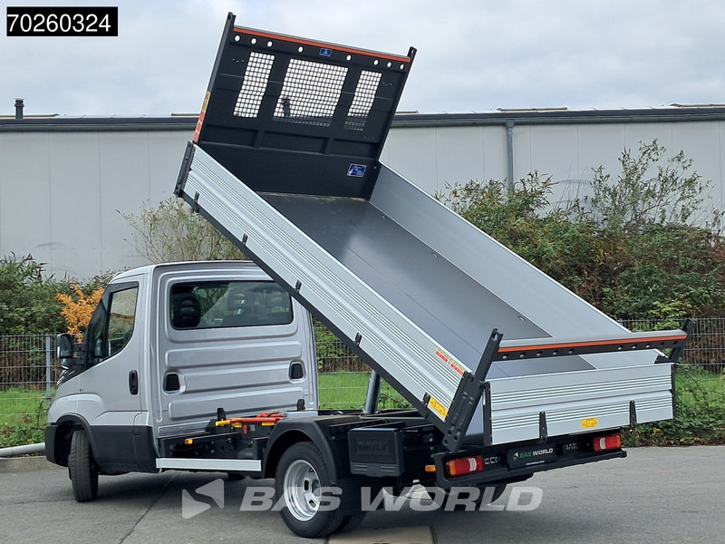 Iveco Daily 35C21 Neu! 3.0L 210PS Automatik Kipper 2025-Modell 3,5t Anhängelast LED ACC Klima CarPlay Euro6 Kieper A/C Cruise control - Utilitaire benne: photos 3 Iveco Daily 35C21 Neu! 3.0L 210PS Automatik Kipper 2025-Modell 3,5t Anhängelast LED ACC Klima CarPlay Euro6 Kieper A/C Cruise control - Utilitaire benne: photos 3