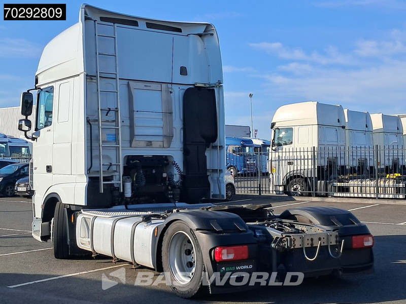 DAF XF 530 4X2 Mega SSC Retarder 2xTanks ACC Standklima Euro 6 - Tracteur routier: photos 2 DAF XF 530 4X2 Mega SSC Retarder 2xTanks ACC Standklima Euro 6 - Tracteur routier: photos 2