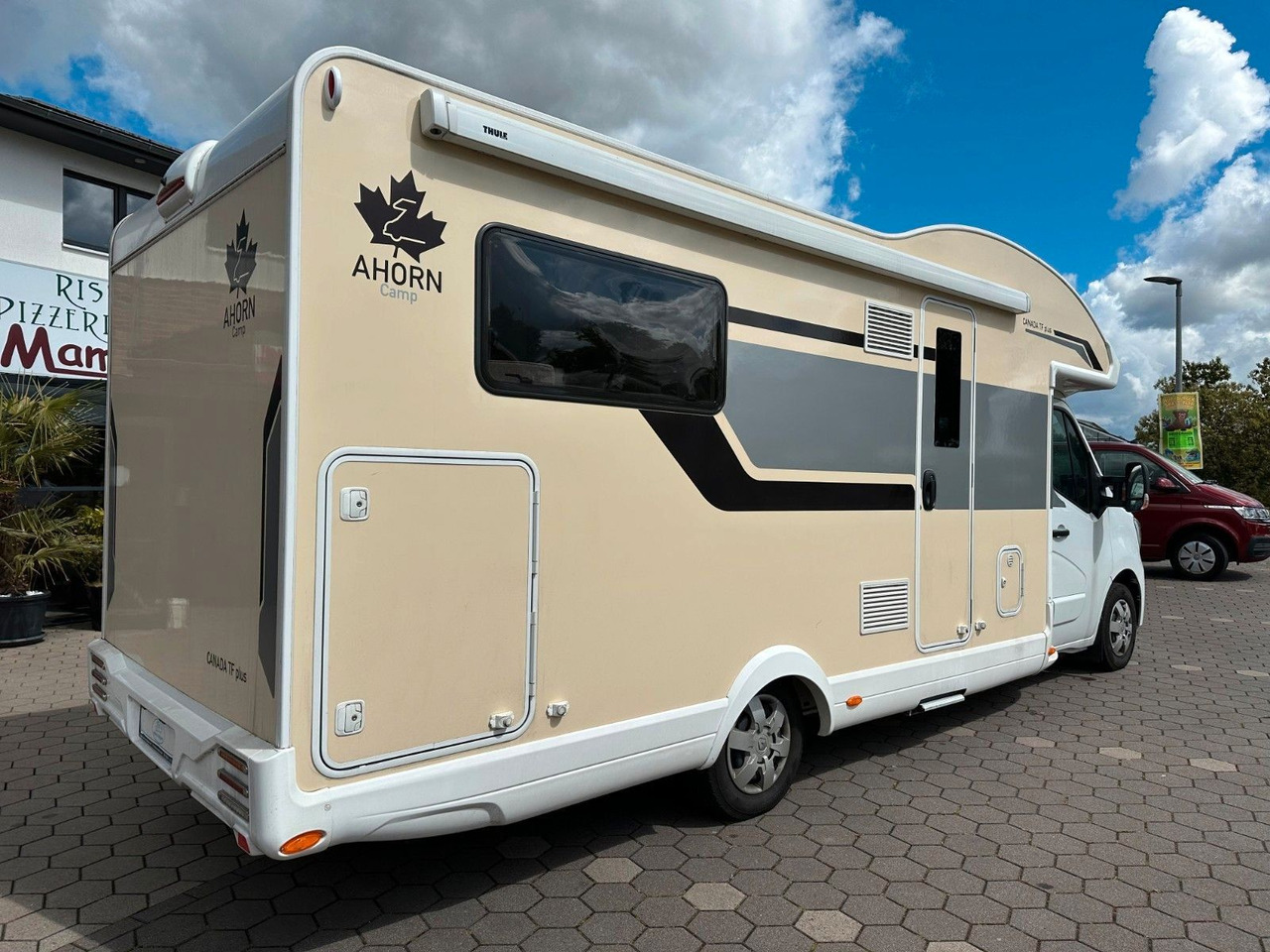 Ahorn Canada TF Plus /1. Hand / Einzelbetten / Hubbett - Camping-car profilé: photos 4 Ahorn Canada TF Plus /1. Hand / Einzelbetten / Hubbett - Camping-car profilé: photos 4