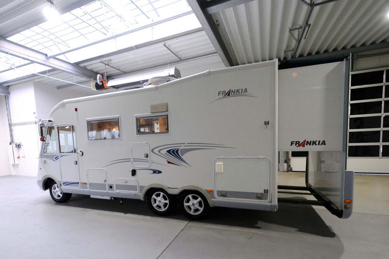 Frankia I 650 QS HolidayClass/Festbett+Hubbett/Klima/DPF - Camping-car intégral: photos 3 Frankia I 650 QS HolidayClass/Festbett+Hubbett/Klima/DPF - Camping-car intégral: photos 3
