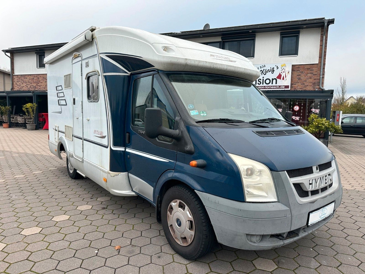 HYMER / ERIBA / HYMERCAR TRAMP T 572 CL/Festbett/Klima/Markise HYMER / ERIBA / HYMERCAR TRAMP T 572 CL/Festbett/Klima/Markise - Camping-car profilé: photos 1 HYMER / ERIBA / HYMERCAR TRAMP T 572 CL/Festbett/Klima/Markise HYMER / ERIBA / HYMERCAR TRAMP T 572 CL/Festbett/Klima/Markise - Camping-car profilé: photos 1