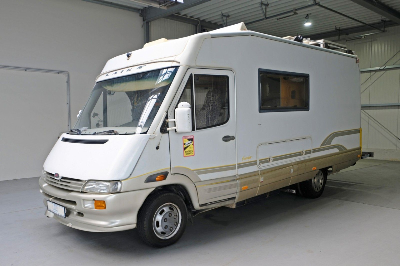 Laika Ecovip 400 I/Hubbett/Standklima/Markise/Solar - Camping-car intégral: photos 2 Laika Ecovip 400 I/Hubbett/Standklima/Markise/Solar - Camping-car intégral: photos 2