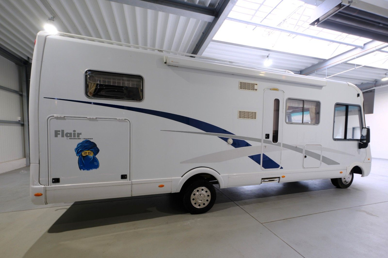 Niesmann + Bischoff Flair I 8000 EB / Automatik / Einzelbetten / TOP - Camping-car intégral: photos 4 Niesmann + Bischoff Flair I 8000 EB / Automatik / Einzelbetten / TOP - Camping-car intégral: photos 4