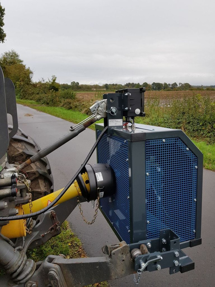 Frontec 100 ab 110 KW (20849) - Chargeur frontal pour tracteur: photos 3 Frontec 100 ab 110 KW (20849) - Chargeur frontal pour tracteur: photos 3
