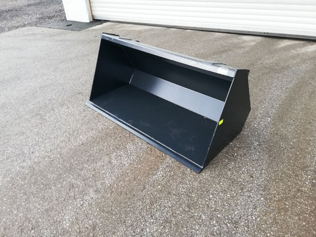 Stekro Universalschaufel 150cm Euro-Aufnahme (15942) - Godet pour chargeur pour Machine agricole: photos 1 Stekro Universalschaufel 150cm Euro-Aufnahme (15942) - Godet pour chargeur pour Machine agricole: photos 1