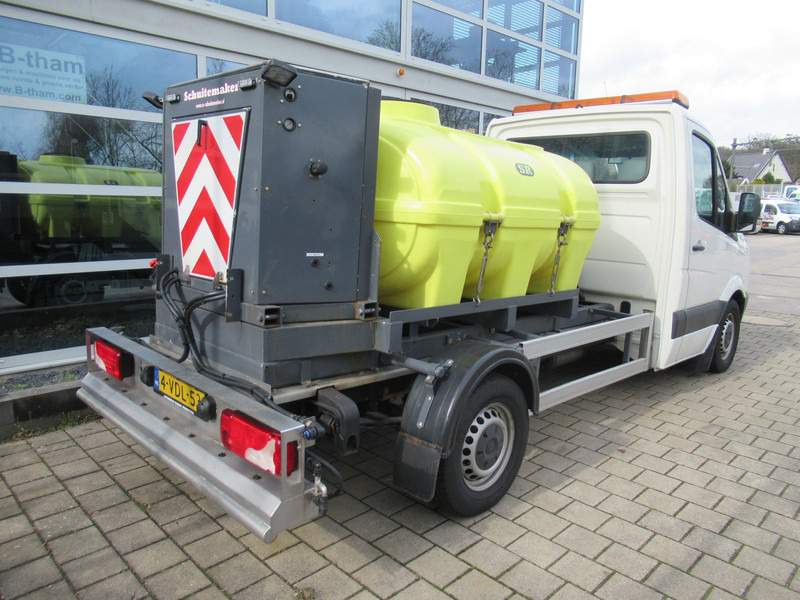Epoke VIRTUS City Sprayer + Volkswagen Crafter 35 2.5TDI 100KW Natzout Strooier - Utilitaire plateau: photos 2 Epoke VIRTUS City Sprayer + Volkswagen Crafter 35 2.5TDI 100KW Natzout Strooier - Utilitaire plateau: photos 2