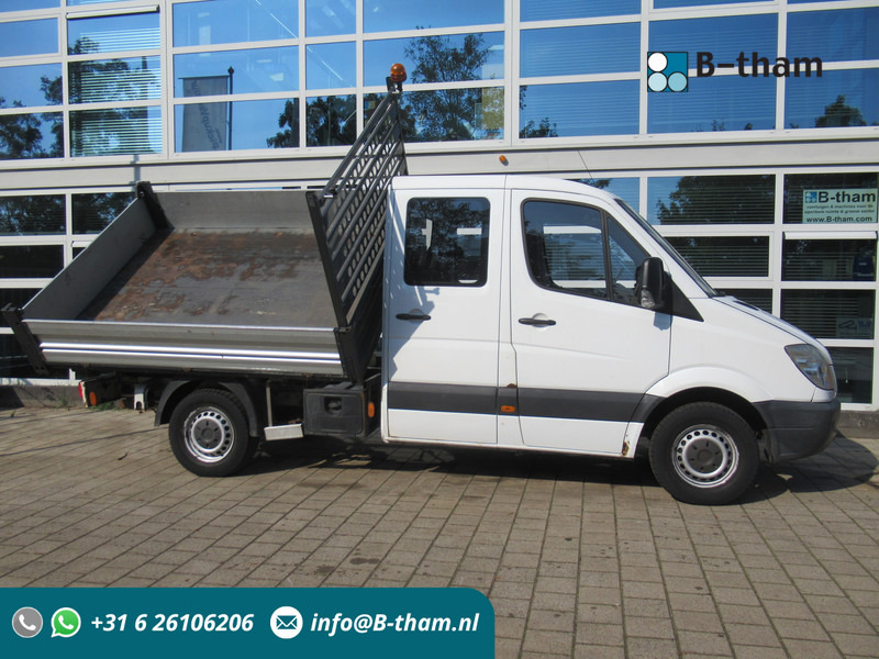 Mercedes-Benz Sprinter 311CDI DOKA Dubbelcabine 3-Z. / S. / W. Kipper Tipper - Utilitaire benne, Utilitaire double cabine: photos 1 Mercedes-Benz Sprinter 311CDI DOKA Dubbelcabine 3-Z. / S. / W. Kipper Tipper - Utilitaire benne, Utilitaire double cabine: photos 1