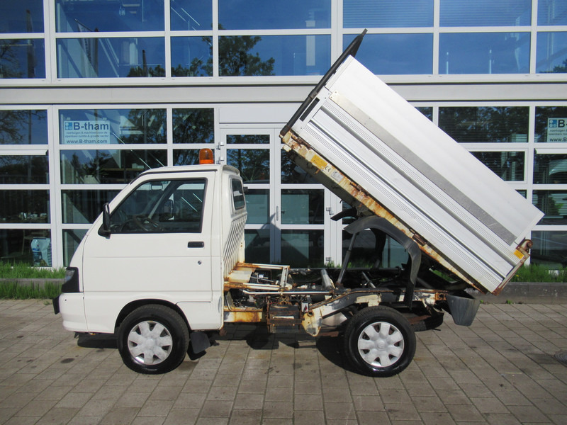 Piaggio Porter 1.3 Kipper SL Extra - Utilitaire benne: photos 2 Piaggio Porter 1.3 Kipper SL Extra - Utilitaire benne: photos 2