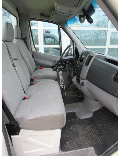 Utilitaire plateau Volkswagen Crafter 35 2.5TDI 100KW EPOKE VIRTUS Natzout Strooier: photos 13