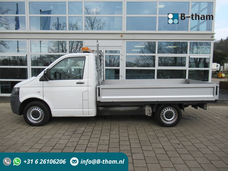 Volkswagen Transporter T5 2.0 TDI 62KW L2H1 Pick-Up Open laadbak - Utilitaire plateau: photos 1 Volkswagen Transporter T5 2.0 TDI 62KW L2H1 Pick-Up Open laadbak - Utilitaire plateau: photos 1