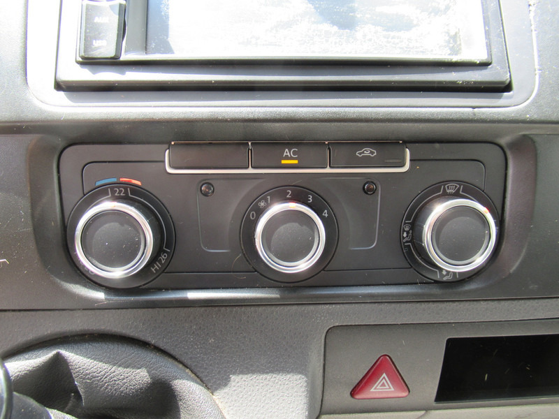 Utilitaire plateau, Utilitaire double cabine Volkswagen Transporter T5 2.0i 85KW CNG - Benzine L2H1 DOKA Dubbelcabine: photos 11