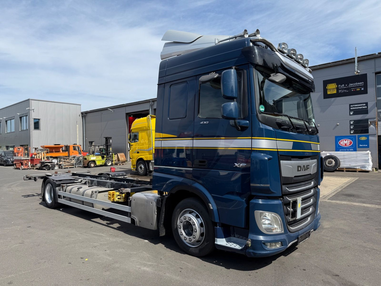 DAF XF430/Jumbo;Mega/Intarder/Standklima-Heizung/BDF - Camion porte-conteneur/ Caisse mobile: photos 1 DAF XF430/Jumbo;Mega/Intarder/Standklima-Heizung/BDF - Camion porte-conteneur/ Caisse mobile: photos 1