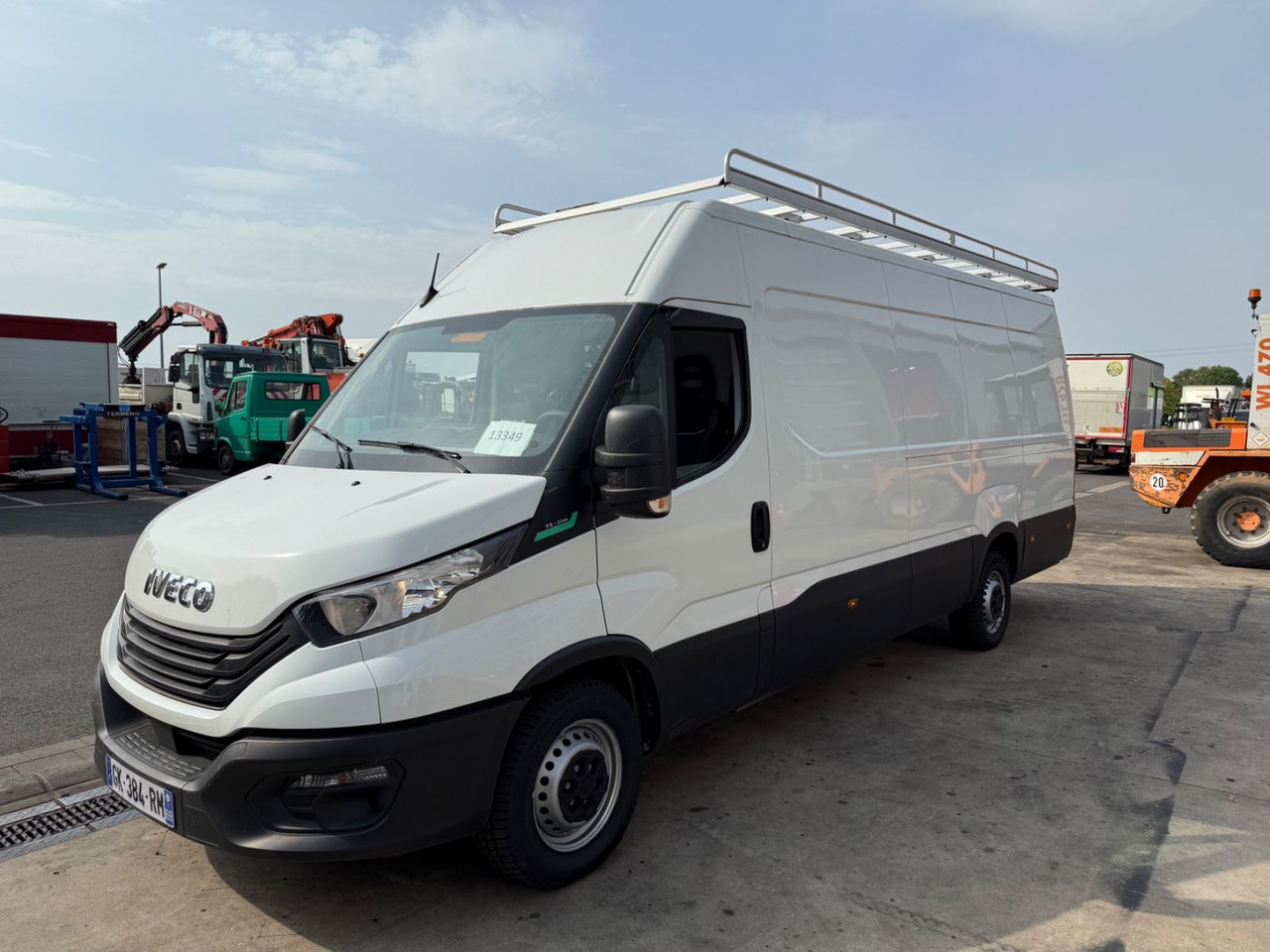 Iveco Daily 35S14 Maxi/CNG/2.700km!/TOP - Fourgon utilitaire: photos 2 Iveco Daily 35S14 Maxi/CNG/2.700km!/TOP - Fourgon utilitaire: photos 2