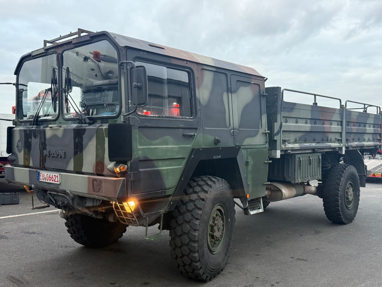 MAN KAT 1 5T MIL GL 4x4 , Pritsche, Allrad, viel neu - Camion plateau: photos 2 MAN KAT 1 5T MIL GL 4x4 , Pritsche, Allrad, viel neu - Camion plateau: photos 2