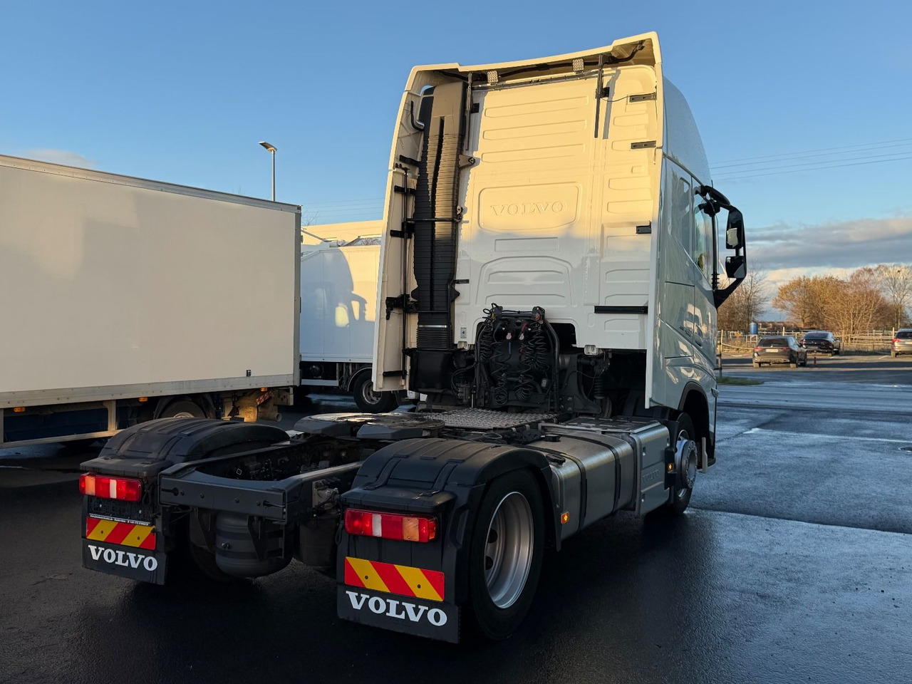 Volvo FH 460 Globetrotter XL, iSave, Lowdeck, E6 - Tracteur routier: photos 4 Volvo FH 460 Globetrotter XL, iSave, Lowdeck, E6 - Tracteur routier: photos 4