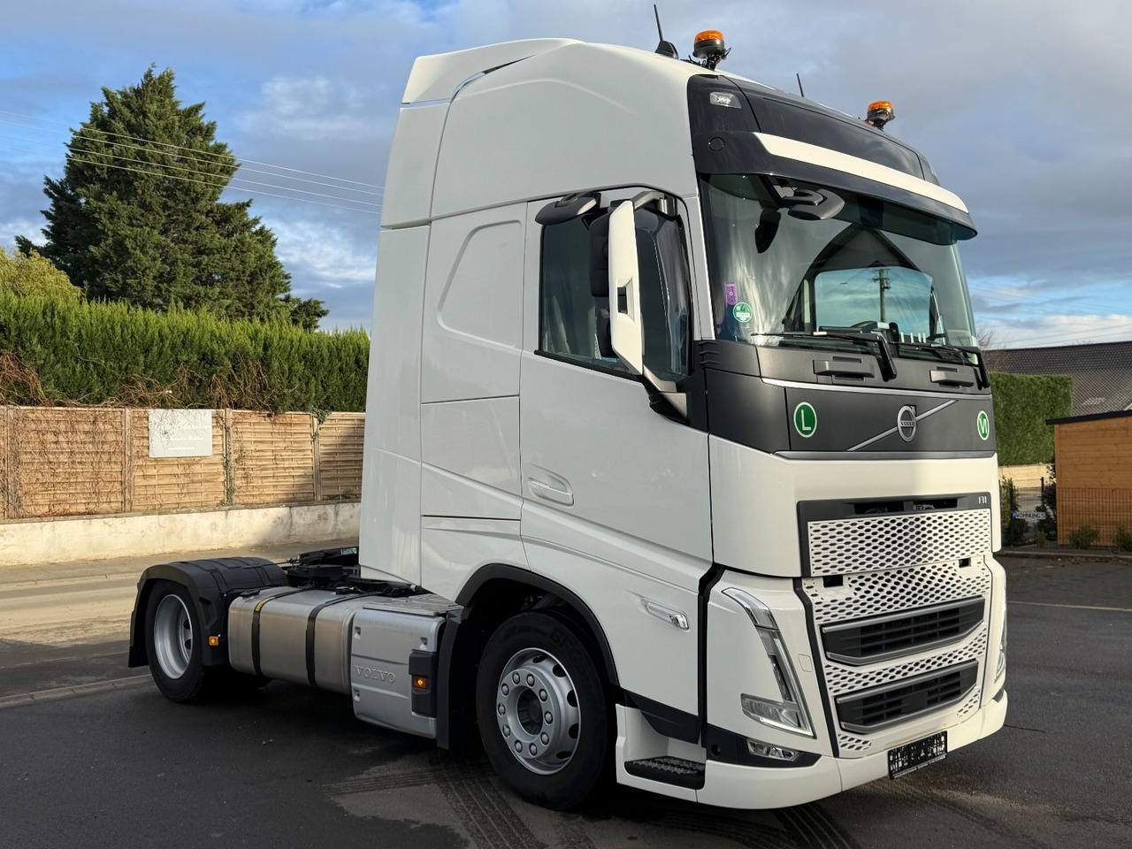 Volvo FH 460 Globetrotter XL, iSave, Lowdeck, Hub, E6 - Tracteur routier: photos 3 Volvo FH 460 Globetrotter XL, iSave, Lowdeck, Hub, E6 - Tracteur routier: photos 3