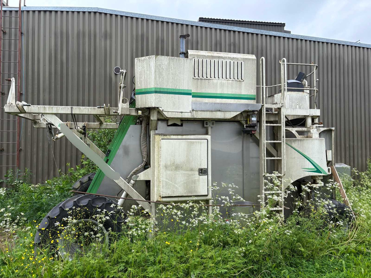 Fruit picking machine Joonas FH - Matériel de récolte: photos 4 Fruit picking machine Joonas FH - Matériel de récolte: photos 4